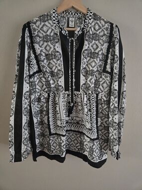 prAna Popover Tunic Top Black White Paisley Long Sleeves